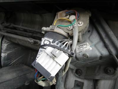 Volvo VNL Windshield Wiper Motor