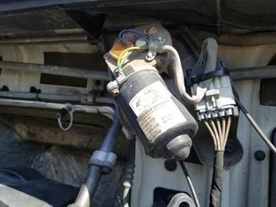 Volvo VNL Windshield Wiper Motor