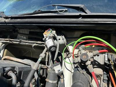 Volvo VNL Windshield Wiper Motor