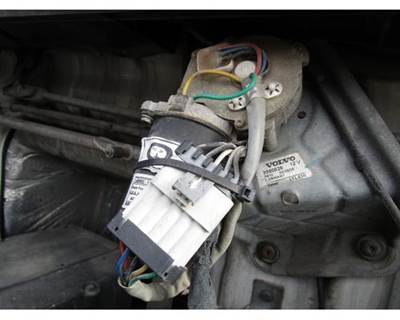 Volvo VNL Windshield Wiper Motor