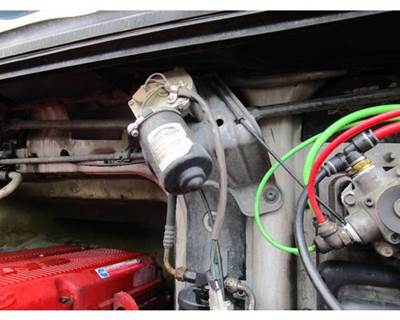 Volvo VNL Windshield Wiper Motor