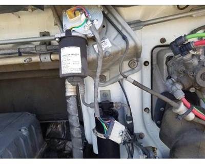 Volvo VNL Windshield Wiper Motor