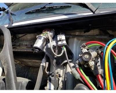 Volvo VNL Windshield Wiper Motor