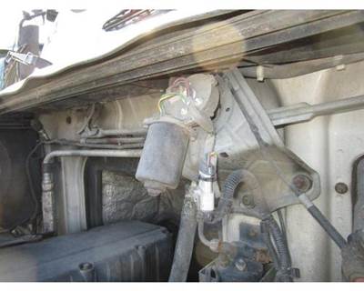 Volvo VNL Windshield Wiper Motor
