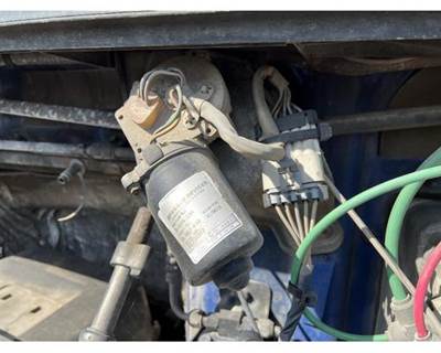 Volvo VNL Windshield Wiper Motor