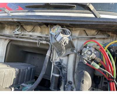 Volvo VNL Windshield Wiper Motor