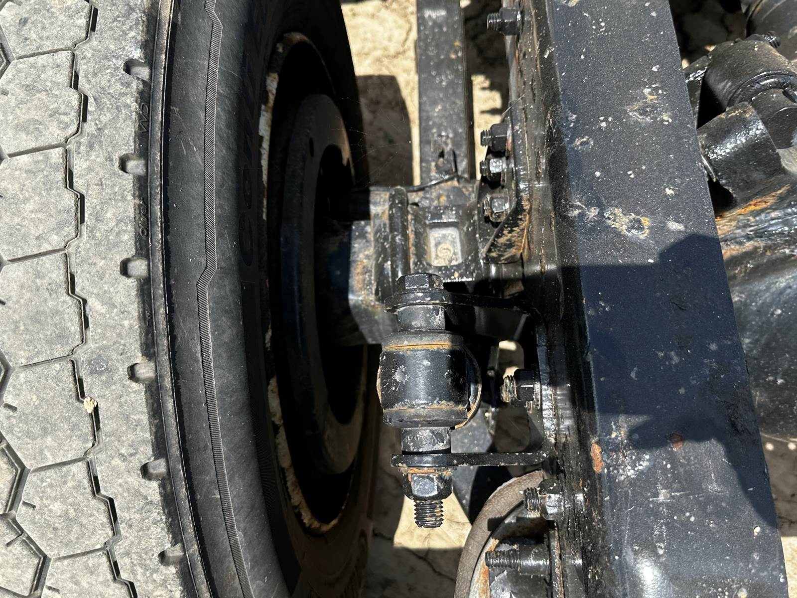 2015 Freightliner Cascadia 125 Tire For Sale Sulphur Springs, TX Thomas Truck Parts