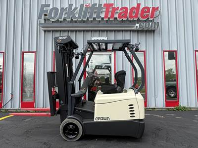 2016 Crown SC5225-35 Cushion Tire Forklift - Sideshifter