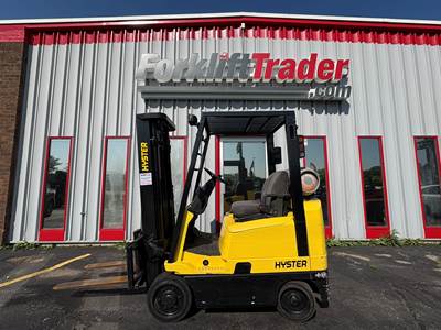 HYSTER S35XM CUSHION TIRE 3500LB FORKLIFT WITH SIDE SHIFT