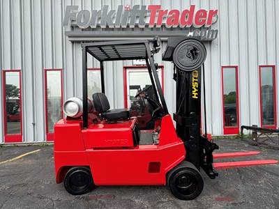 Hyster S60XL Cushion Tire Forklift - Sideshifter