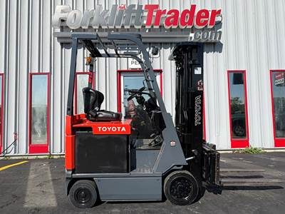 2019 Toyota 7FBCU15 Cushion Tire Forklift - Sideshifter