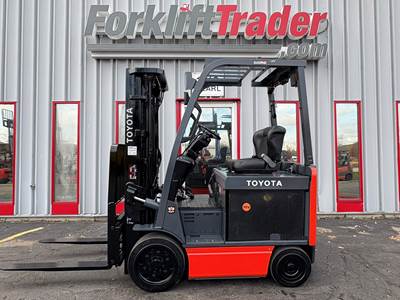 2018 TOYOTA ELECTRIC 8FBCU25 CUSHION TIRE 5000LB FORKLIFT WITH SIDE SHIFTING FORK POSITIONER