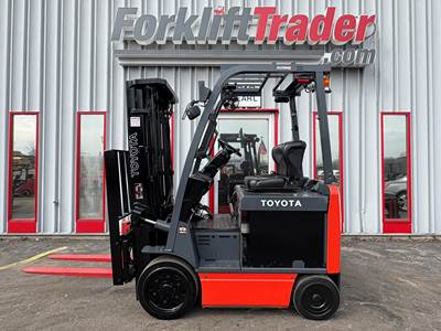 2021 Toyota 8FBCU25 Cushion Tire Forklift - Sideshifter