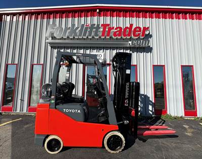 2018 TOYOTA 8FGCSU20 CUSHION TIRE 4000LB FORKLIFT WITH NON-MARKING TIRES