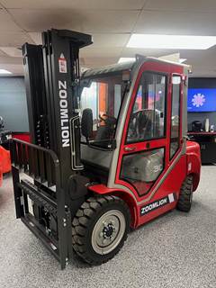 ( FREE FREIGHT ) NEW ZOOMLION FL30 PNEUMATIC 6600LB FORKLIFT WITH FULL CAB