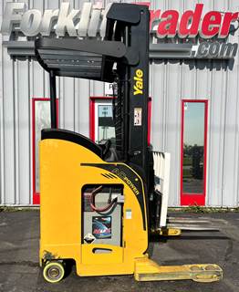 2013 YALE NR035DA REACH TRUCK CUSHION TIRE 3500LB FORKLIFT