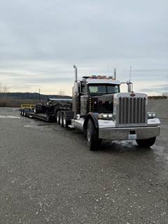 2005 Peterbilt 379 & 2015 Fontaine Mag 55L