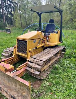 Mitsubishi Dozer