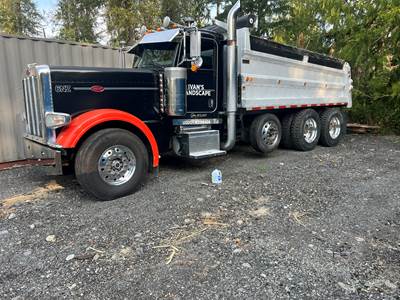 2011 Peterbilt 389 Glider Dump Truck