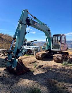 Kobelco 120 Excavator