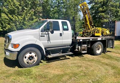 Ford F-650 Flatbed Truck