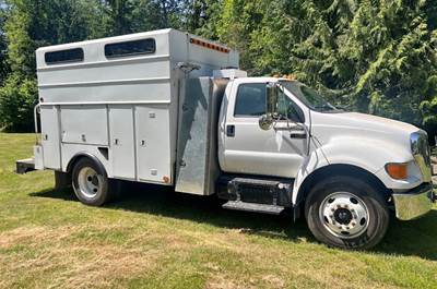 Ford F-650 Work Truck