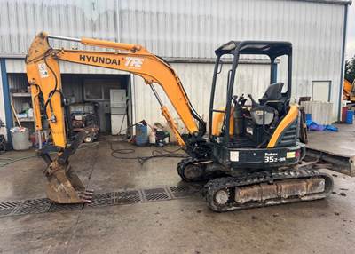 Hyundai 35Z-9A Mini Excavator