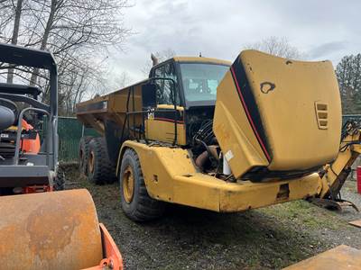 2002 Caterpillar 730 Off-Road Truck