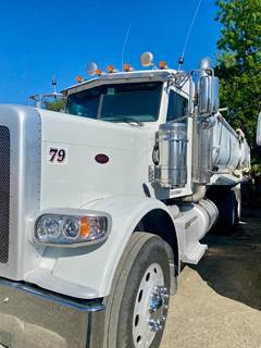 2015 Peterbilt 379 Transfer Truck - Dump Body