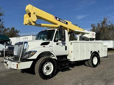 International WorkStar 7400 50 ft Boom / Bucket Truck - 2010 Terex HI RANGER TL45 Aerial Lift