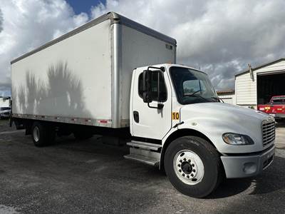 Freightliner M2 106 26 ft Box Truck - 200HP, 6 Speed Automatic, Roll up Door, Liftgate