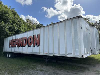 Stoughton 53 ft Dry Van Trailer - Swing Door, Spring