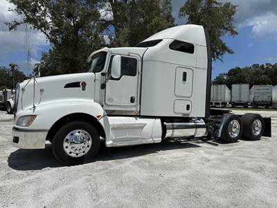 Kenworth T660 Sleeper Semi Truck - 72" Raised Roof Sleeper, Cummins 450HP, 10 Speed Manual