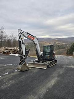 Bobcat E88R2 Excavator