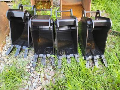 Bobcat 12 INCH Bucket