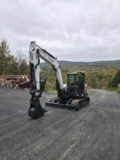 Bobcat E85 Compact Excavator