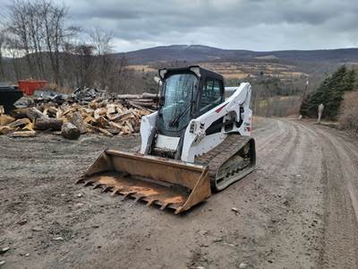 2017 Bobcat T740 Skid Steer