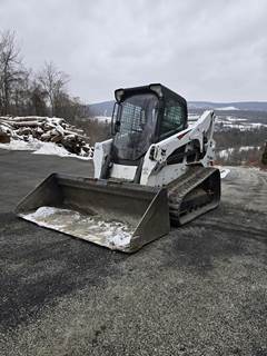 Bobcat T770 Compact Track Loader