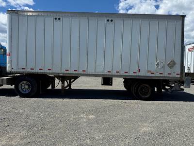 2009 Stoughton 28' ROLL DOOR PLATE VAN / TUCKAWAY LIFTGATE Dry Van Trailer