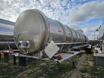 Fruehauf Stainless Steel Chemical / Acid Tank Trailer - Spring