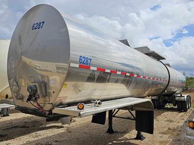 Polar CHEMICAL 407 TANKER / STAINLESS Chemical / Acid Tank Trailer