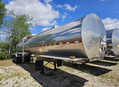Trailmaster CHEMICAL TRAILER Chemical / Acid Tank Trailer