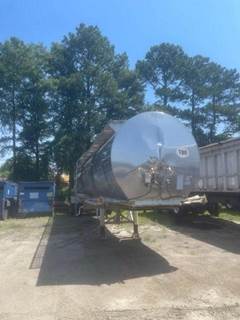STE 42ft Tandem Axle Food Grade Tanker Trailer - Spring