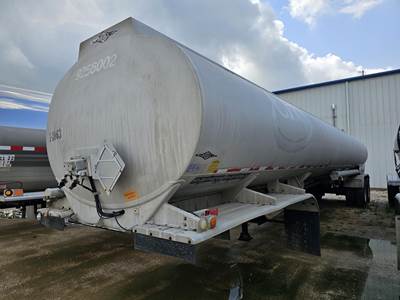 Beall Fuel Tanker Trailer - Spring
