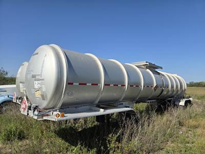 Brenner Fuel Tanker Trailer - Air Ride