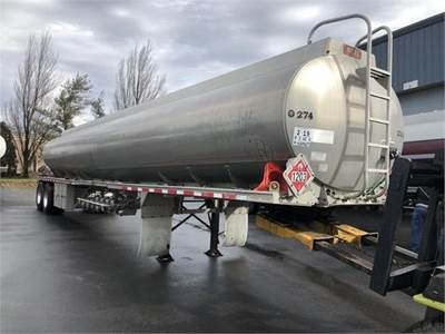 Heil 45ft Tandem Axle Fuel Tanker Trailer - Air Ride
