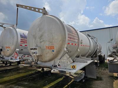 Dragon DIESEL TRAILER - PUMP & SCULLY Tank Trailer