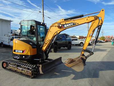 2023 SANY SY 35U MINI EXCAVATOR - ENCLOSED HEATED & A/C COMFORT CAB - STEREO - YANMAR 28 HP DIESEL - 100% JOB READY