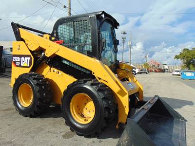 2019 CAT 272D2 XHP "SUPER HIGH FLOW" 110 HP MONSTER - LOADED WTH OPTIONS - MEGA TIRES - HEAT - AC - AIR RIDE HEATED SEAT - 1,578 HOURS