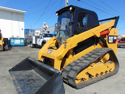 2016 CAT 289D "XPS-HIGH FLOW" COMFORT CAB - AC - HEAT - HEATED AIR RIDE SEAT - STEREO - CAMERA - ONLY 1,730 HOURS - NEW TRACKS TODAY